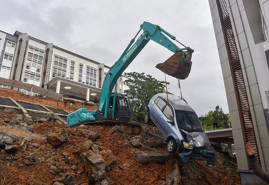 27.433 Warga Padang Terdampak Banjir, Laporan BPBD
